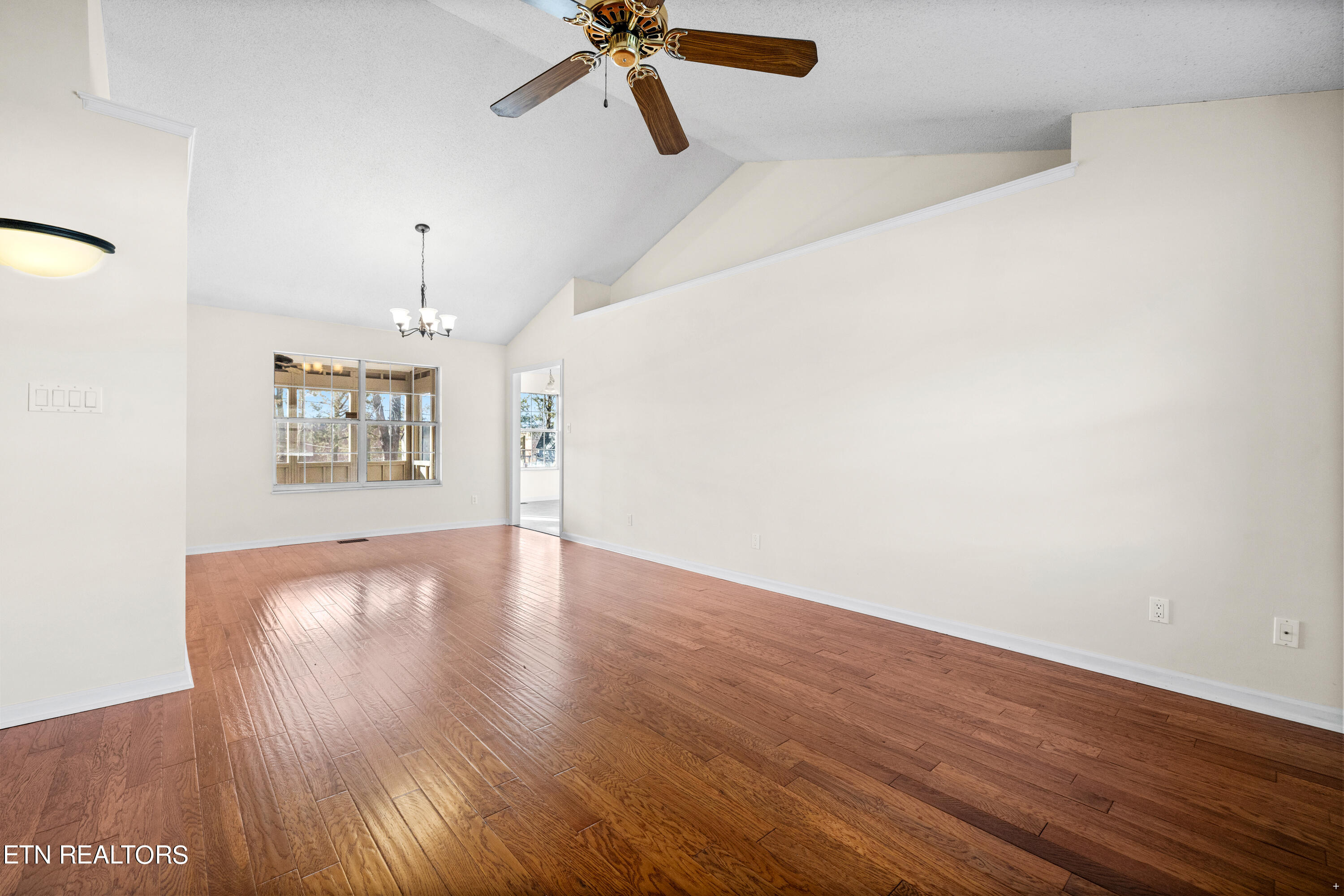 7701 Water Tower Road Knoxville, TN 37920 - Photo 7 of 25 Positive Perceptions-22