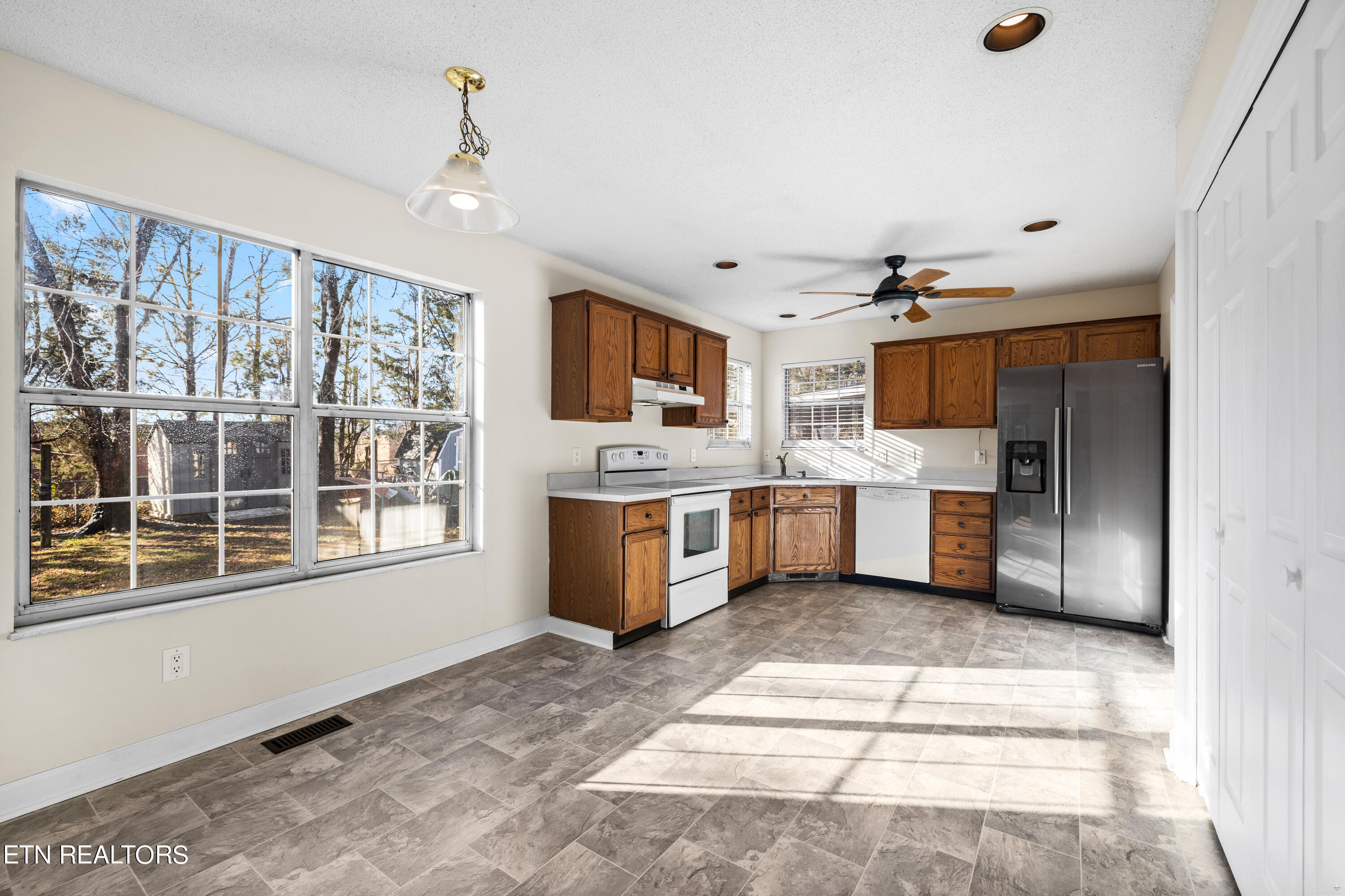 7701 Water Tower Road Knoxville, TN 37920 - Photo 8 of 25 Positive Perceptions-5