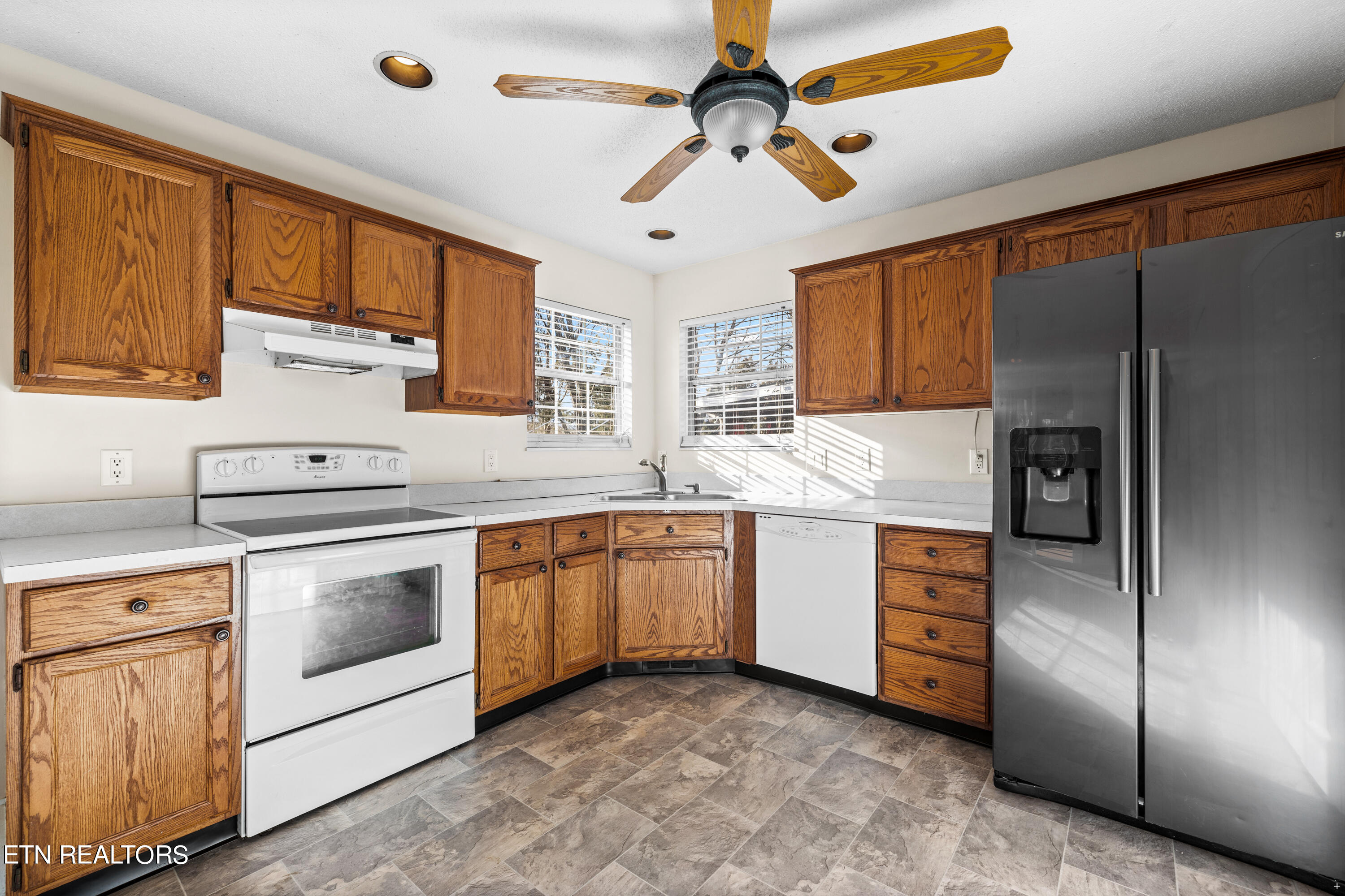 7701 Water Tower Road Knoxville, TN 37920 - Photo 9 of 25 Positive Perceptions-6