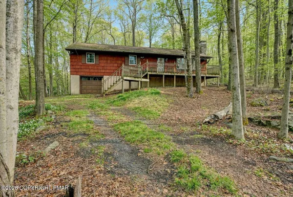 $250,000 | 188 Mountainside Drive, Gouldsboro, PA 18424
