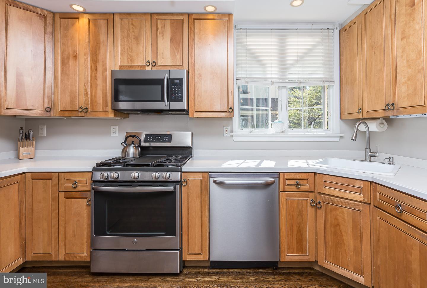 700 Ashurst Road Havertown, PA 19083 - Photo 9 of 37