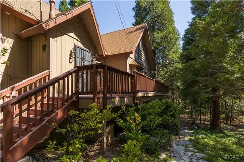 $654,999 | 27207 Bernina Drive, Lake Arrowhead, CA 92352