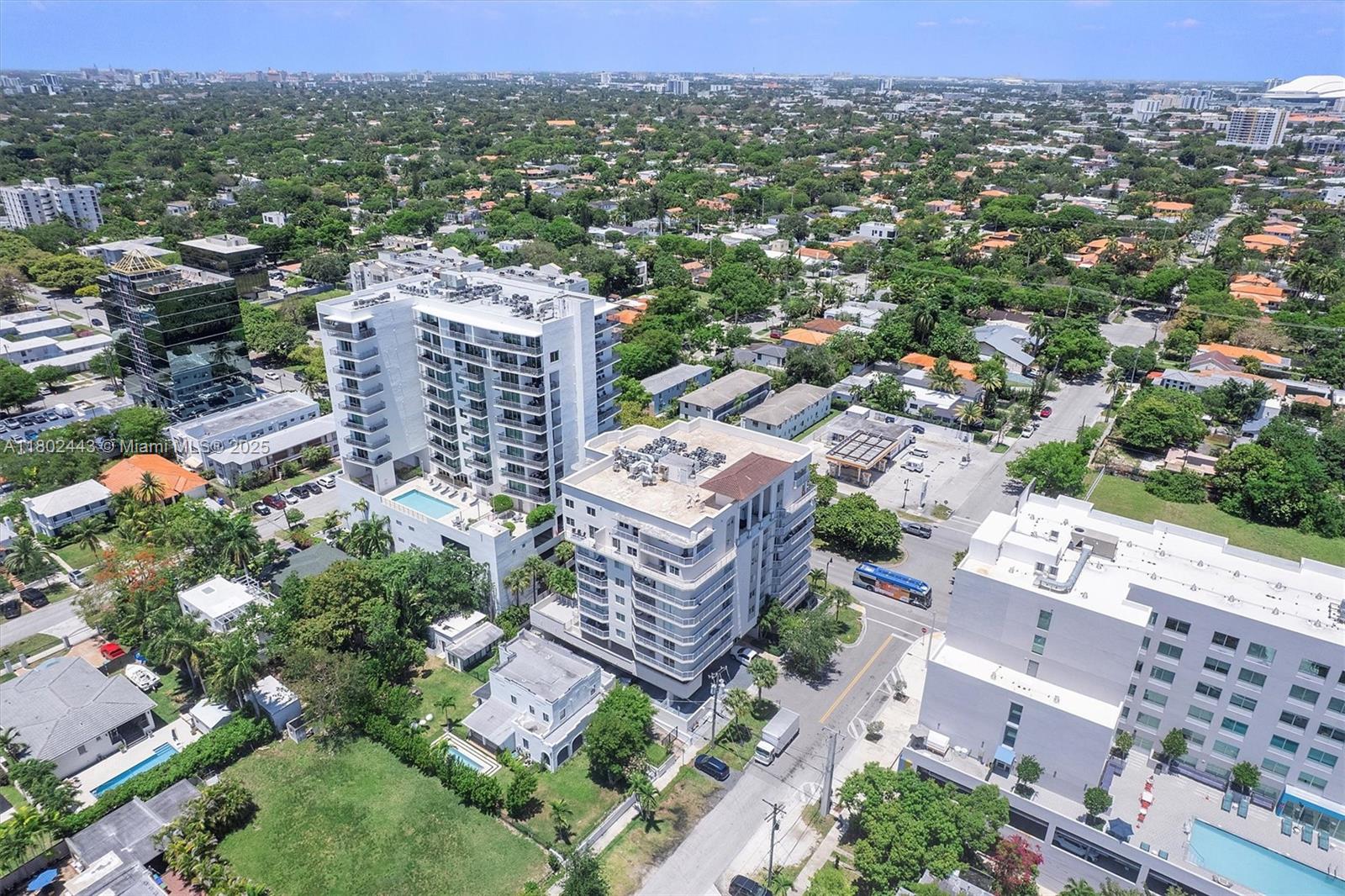 280 Southwest 20th Road, Unit 407 Miami, FL 33129 - Photo 22 of 23 an aerial view of multiple house
