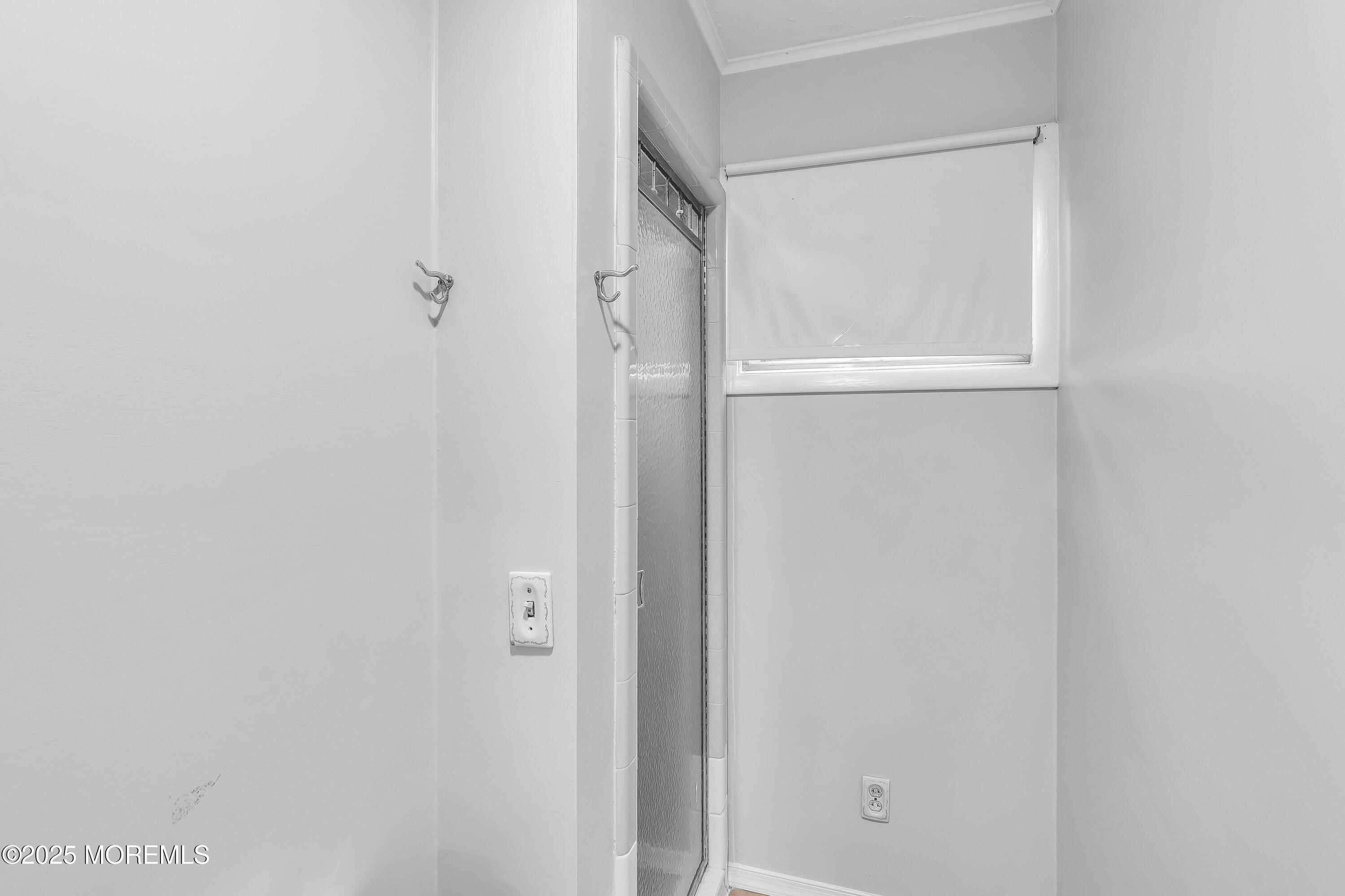 100 Case Road Lakewood, NJ 08701 - Photo 17 of 36 a view of a hallway