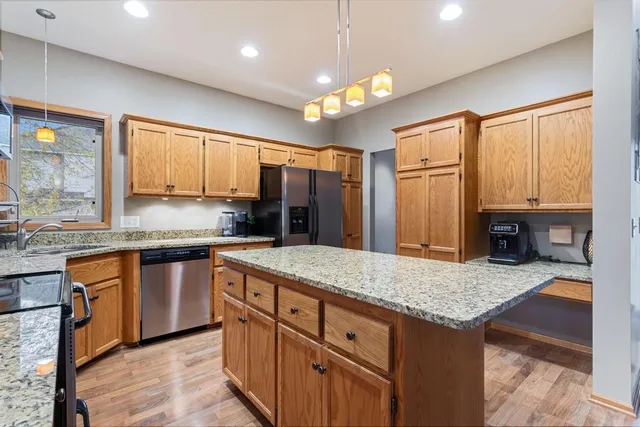 $570,000 | 19992 Enfield Avenue North, Forest Lake, MN 55025