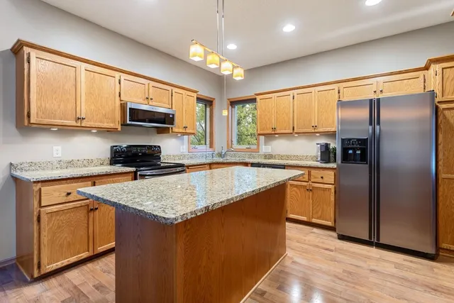 $570,000 | 19992 Enfield Avenue North, Forest Lake, MN 55025