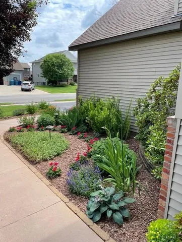 $570,000 | 19992 Enfield Avenue North, Forest Lake, MN 55025