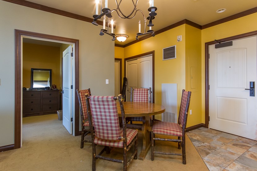 43 Middle Ridge Road, Unit 212 South Londonderry, VT 05155 - Photo 5 of 11
