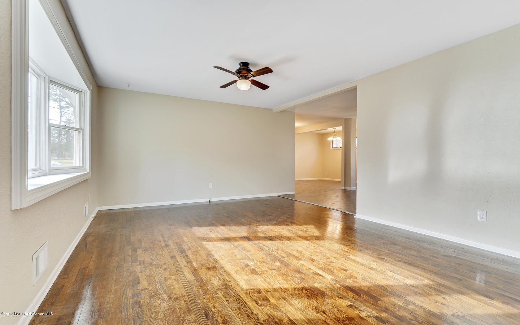 1809 Carmerville Road Wall, NJ 07719 - Photo 7 of 31 7