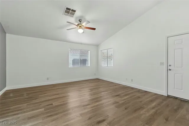 $199,900 | 661 Anne Lane, Henderson, NV 89015