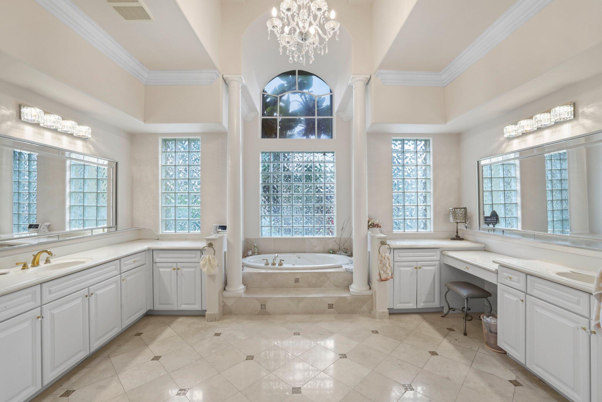 19234 South Creekshore Court Boca Raton, FL 33498 - Photo 11 of 55 19234 S Creekshore