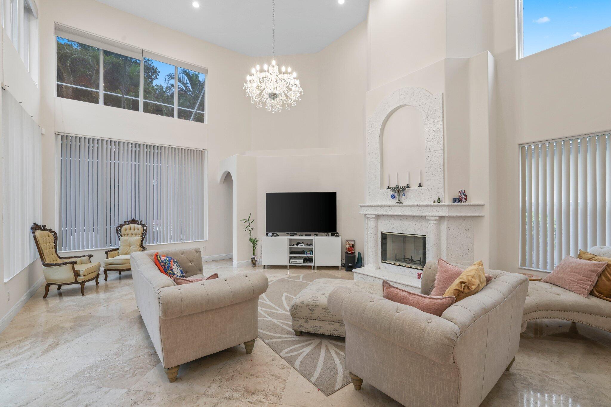 19234 South Creekshore Court Boca Raton, FL 33498 - Photo 18 of 55 fam rm