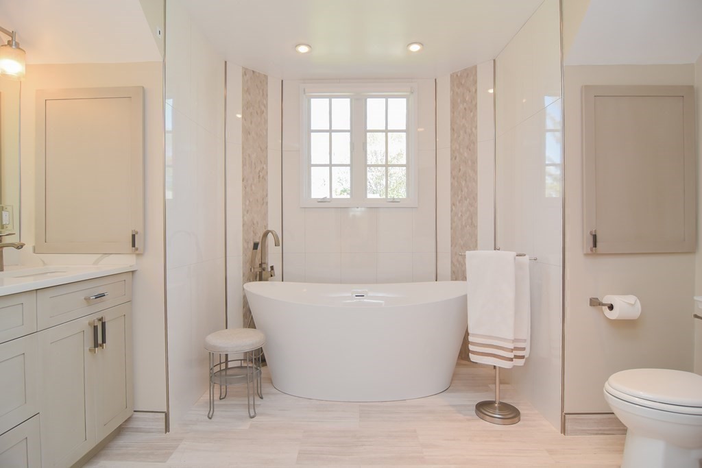 10 Ludwig Road, Unit 10 Needham, MA 02494 - Photo 13 of 33