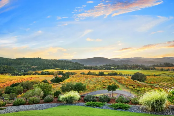 a view of an lake with houses