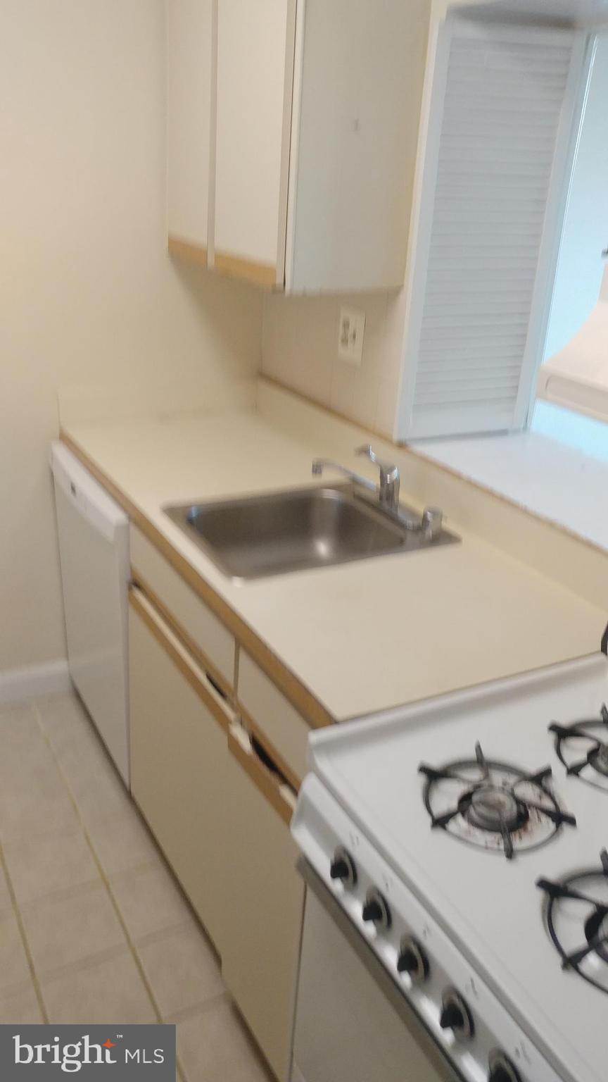 1021 Arlington Boulevard, Unit 928 Arlington, VA 22209 - Photo 11 of 44