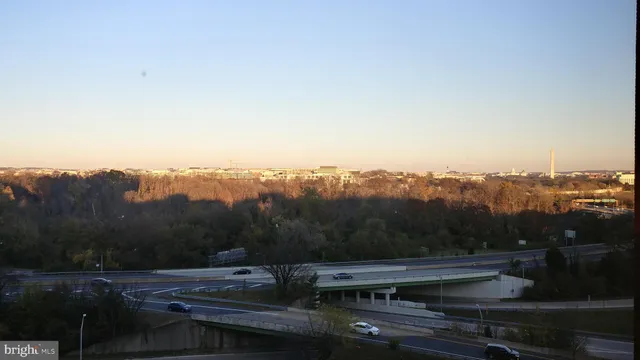 $2,000 | 1021 Arlington Boulevard, Unit 928, Arlington, VA 22209