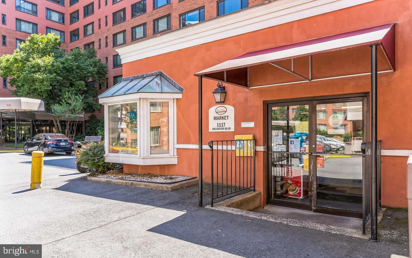 1021 Arlington Boulevard, Unit 928 Arlington, VA 22209 - Photo 28 of 44 Convenience Store