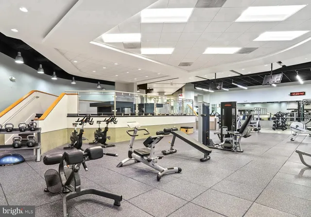 $2,000 | 1021 Arlington Boulevard, Unit 928, Arlington, VA 22209