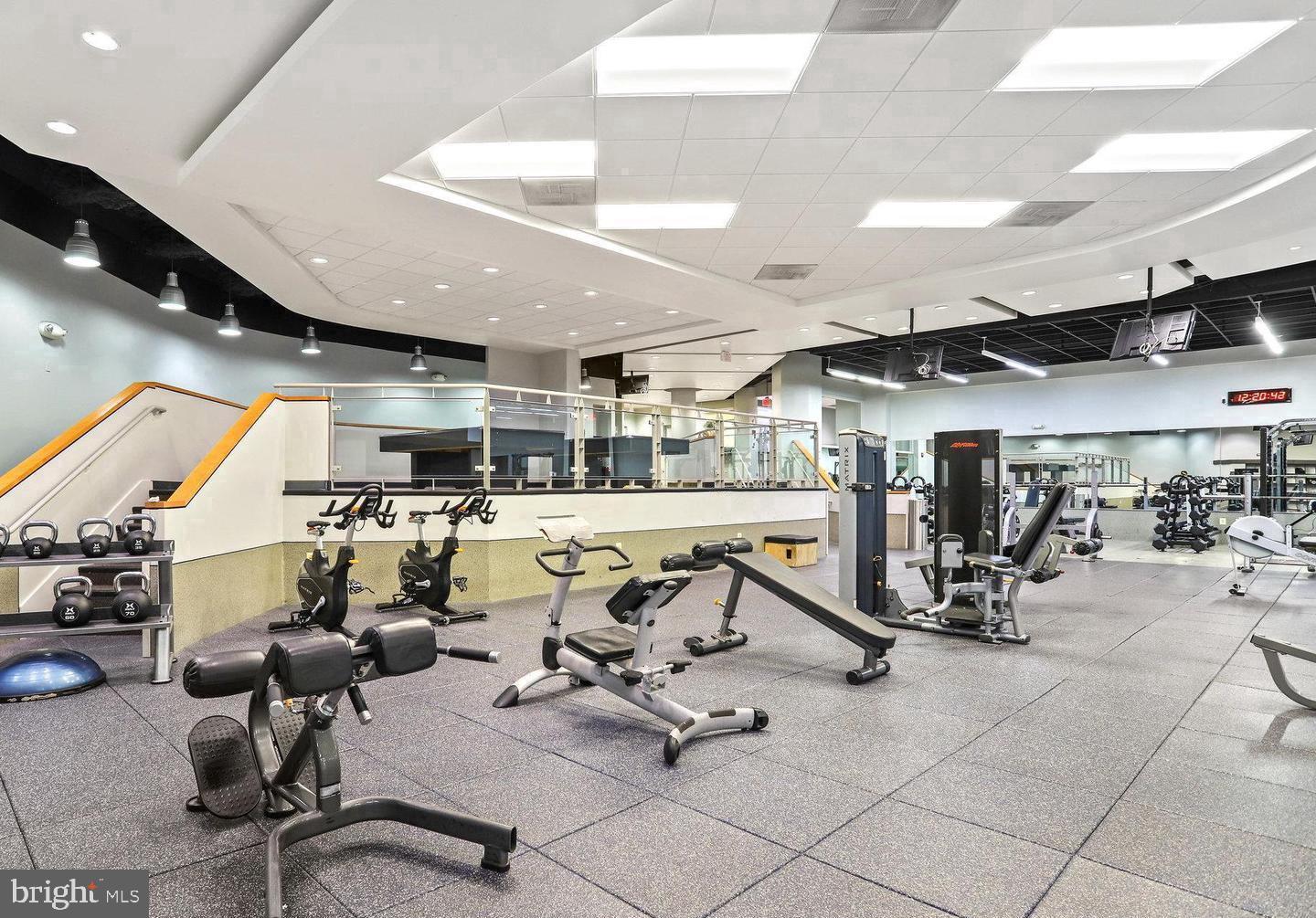 1021 Arlington Boulevard, Unit 928 Arlington, VA 22209 - Photo 33 of 44