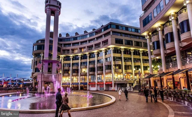 $2,000 | 1021 Arlington Boulevard, Unit 928, Arlington, VA 22209