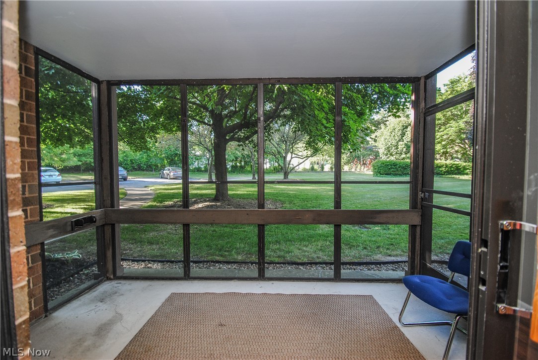 22940 Mastick Road, Unit 101 Cleveland, OH 44126 - Photo 7 of 21