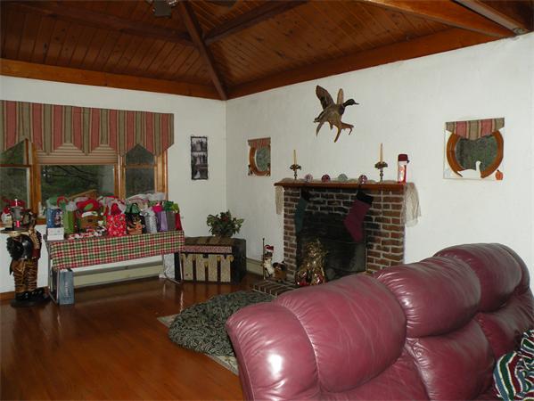 23 1/2 Blackman Road Canton, MA 02021 - Photo 6 of 7 Gallery Image 6