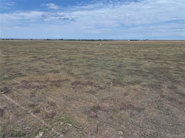 a view of outdoor space