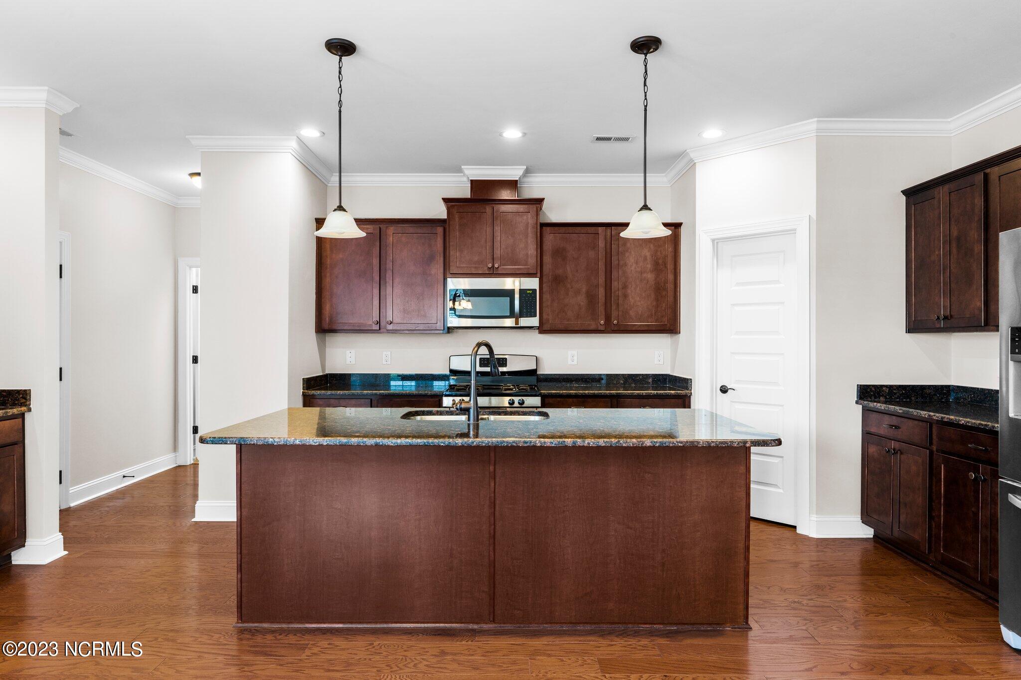 202 Seagrass Way Newport, NC 28570 - Photo 16 of 45 34-web-or-mls-_S3A3278