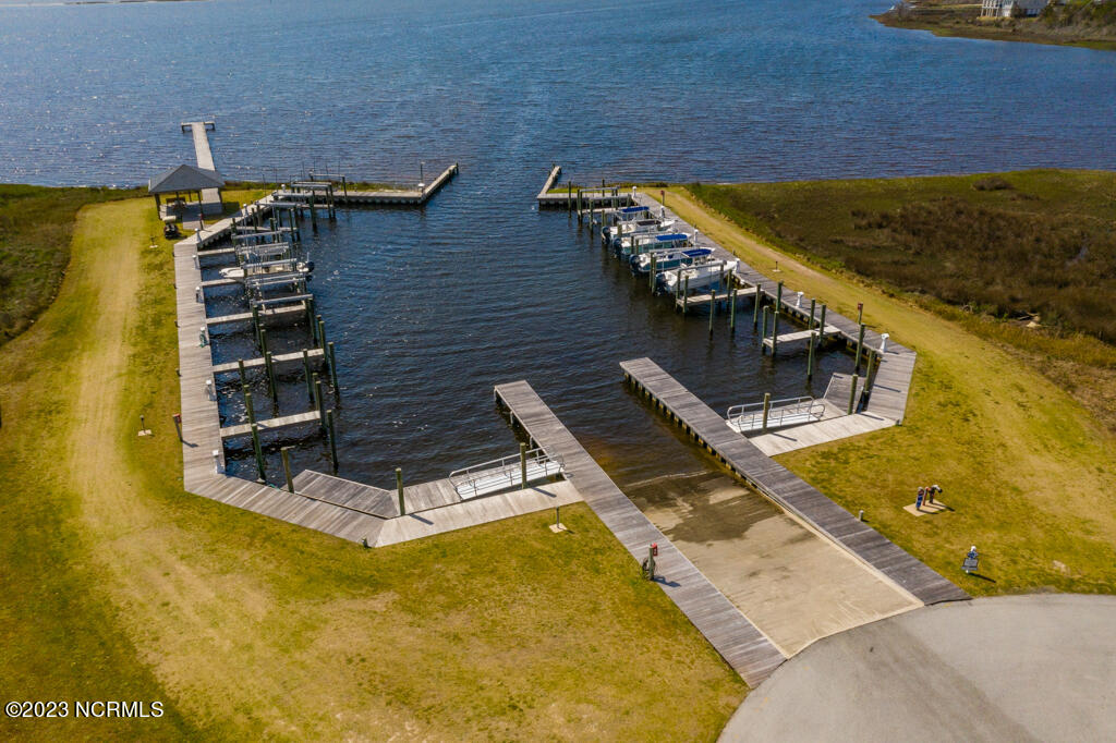 202 Seagrass Way Newport, NC 28570 - Photo 38 of 45 Bogue Watch Amenities2