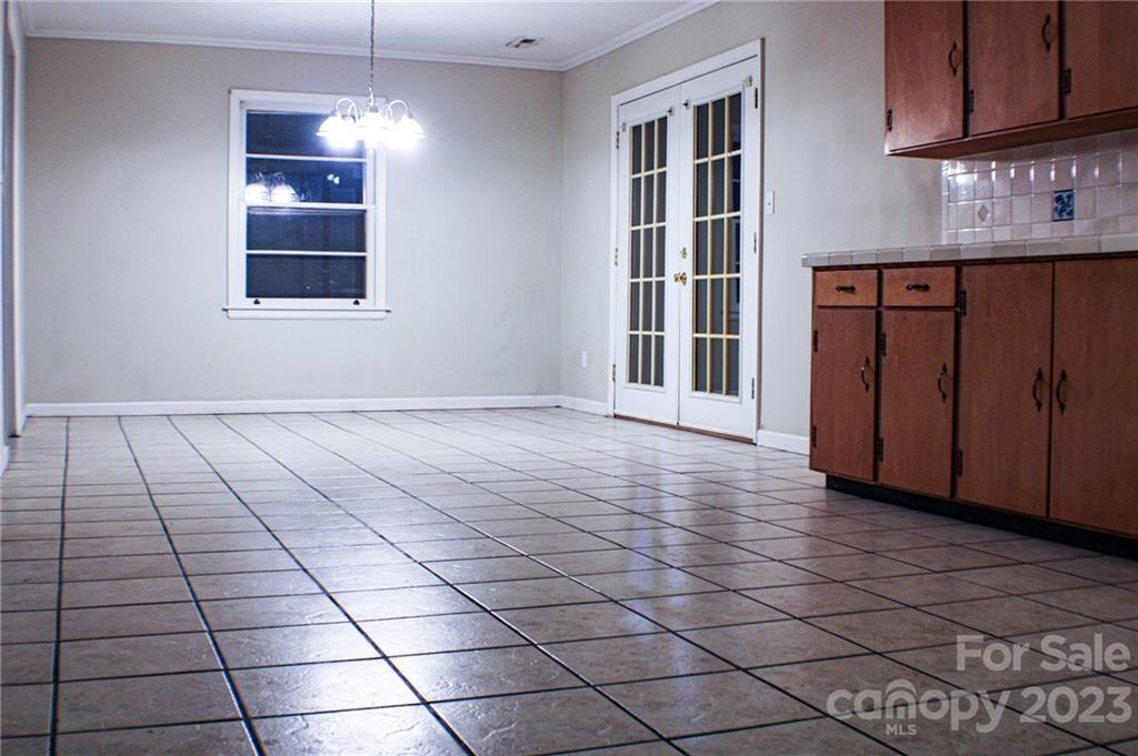 819 Powell Road Northeast Lenoir, NC 28645 - Photo 2 of 17 Gallery Image 2