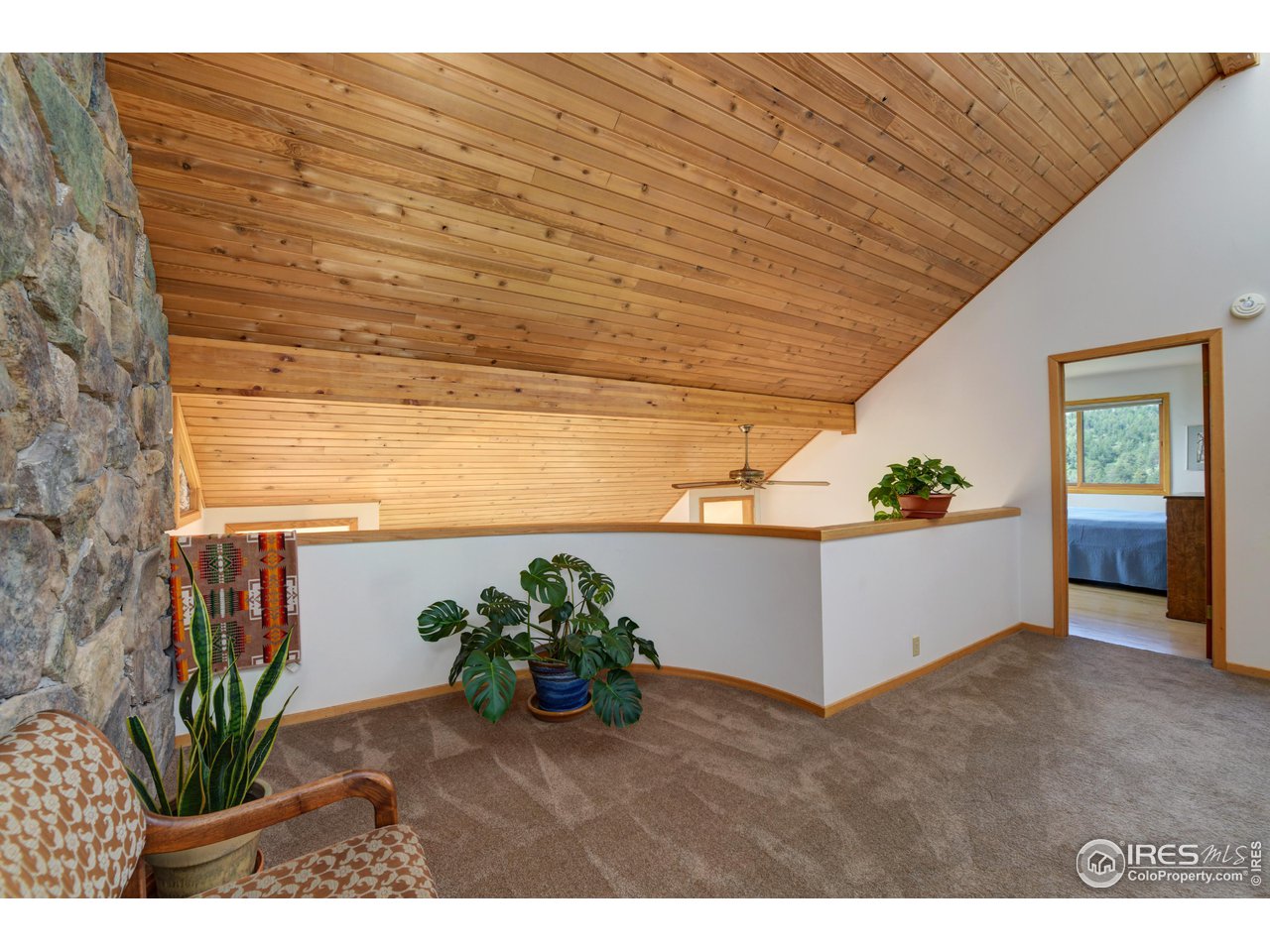 493 Sky Trail Road Boulder, CO 80302 - Photo 17 of 40 a view of a entryway
