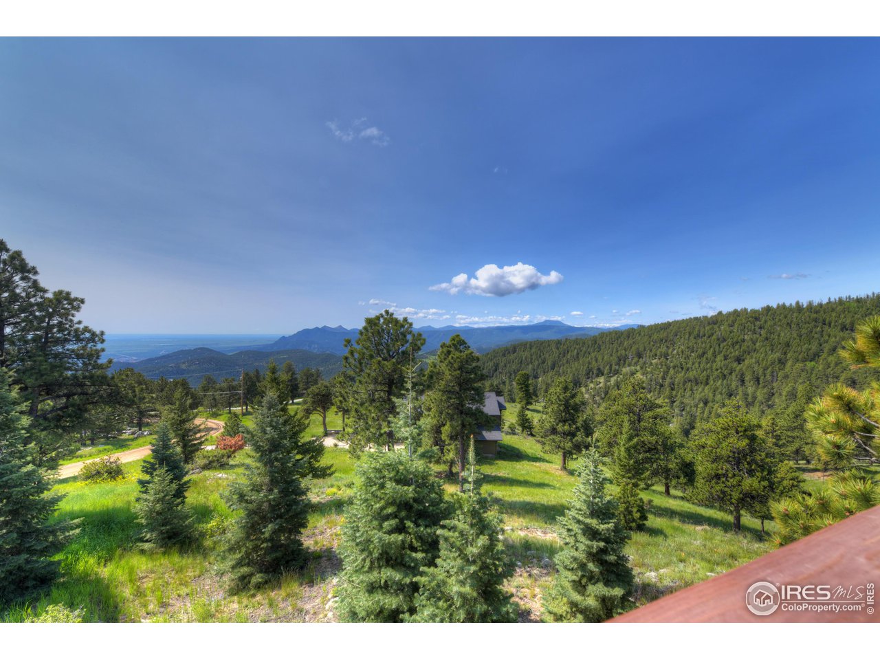 493 Sky Trail Road Boulder, CO 80302 - Photo 31 of 40 a view of a big yard
