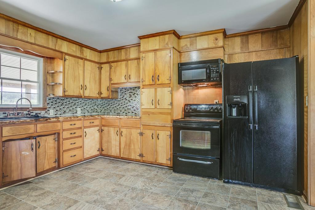 223 Big Springs Road Bell Buckle, TN 37020 - Photo 6 of 25 Gallery Image 6