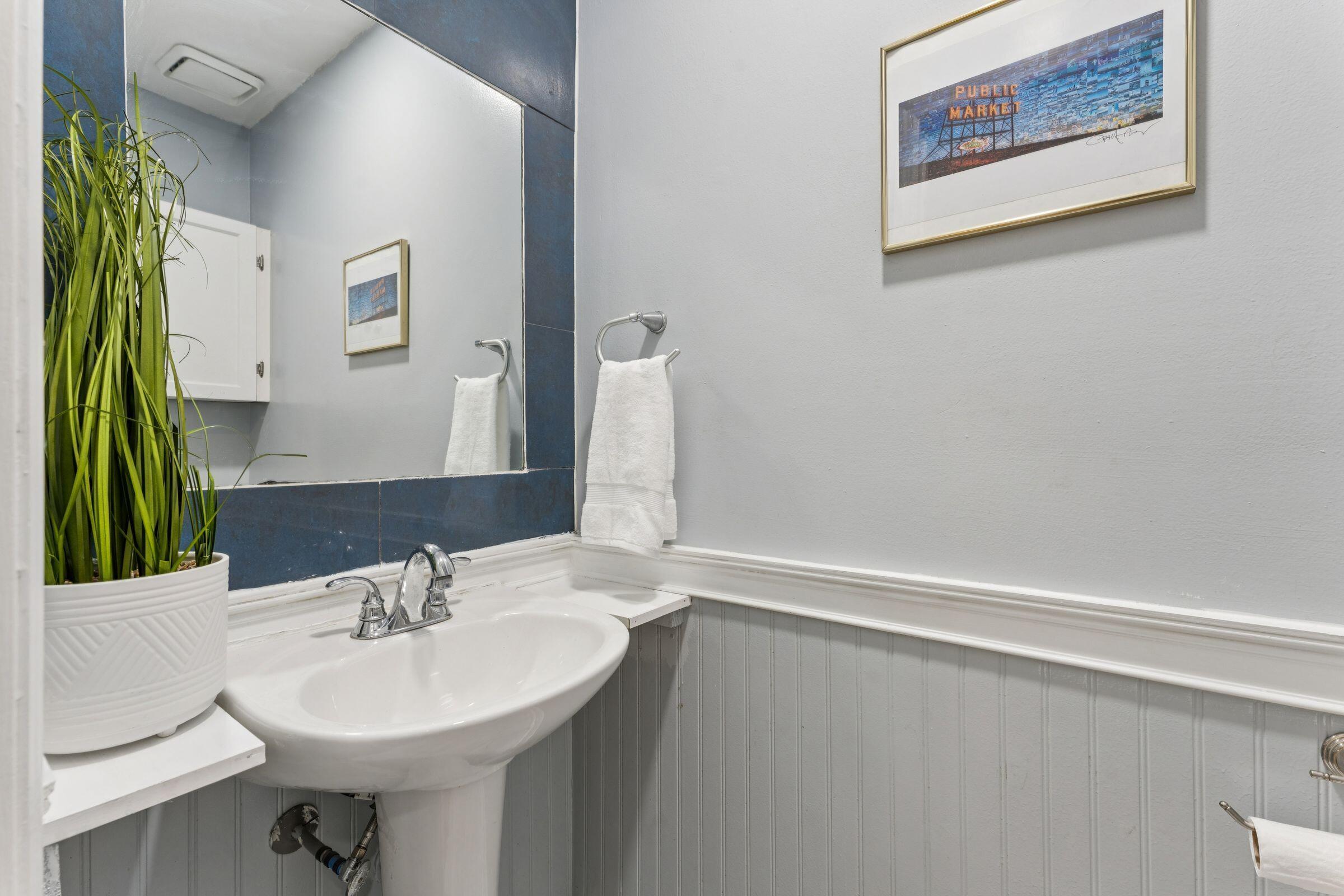 1192 Julian Clark Road Charleston, SC 29412 - Photo 22 of 42 Half Bath