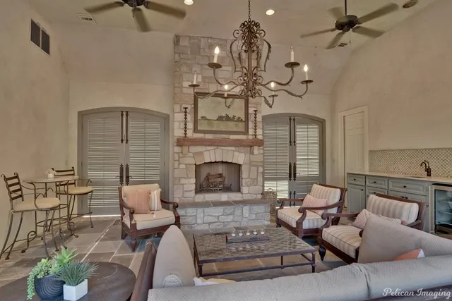 $2,650,000 | 6606 Gilbert Drive, Shreveport, LA 71106