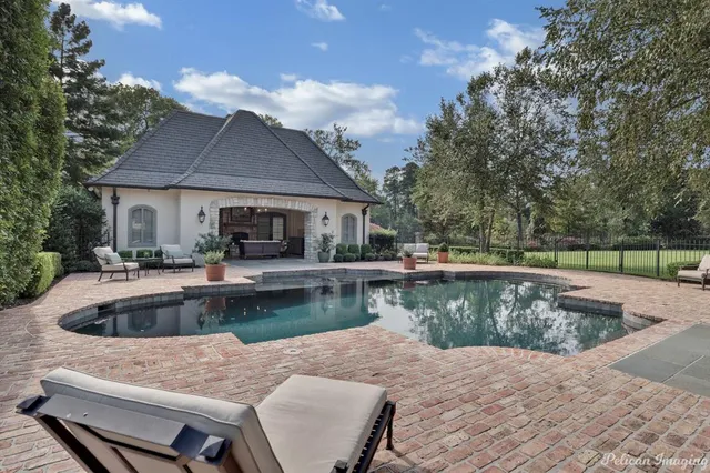 $2,650,000 | 6606 Gilbert Drive, Shreveport, LA 71106