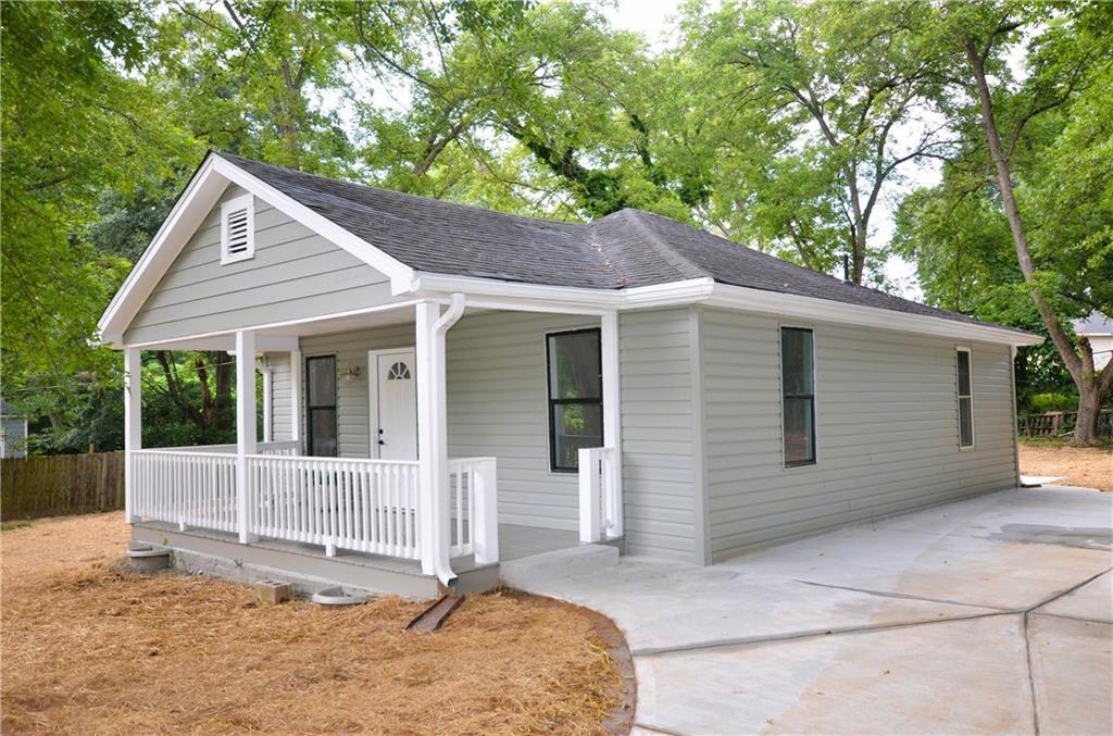246 Lee Road Mableton, GA 30126 - Photo 1 of 1 front view of a house