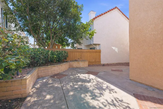 $1,749,000 | 5 Bridgetown Bend, Coronado, CA 92118