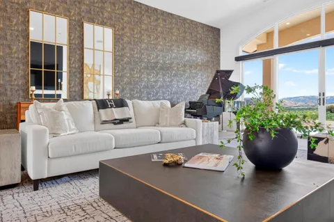 $6,799,000 | 5 Winding Oaks Drive, Pleasanton, CA 94566