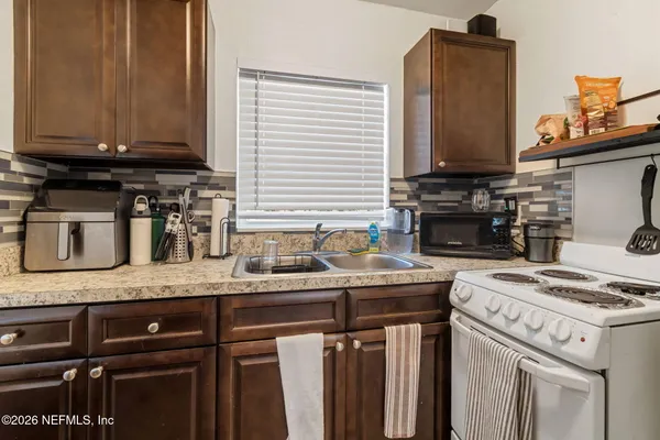 $585,000 | 2545 Myra Street, Jacksonville, FL 32204