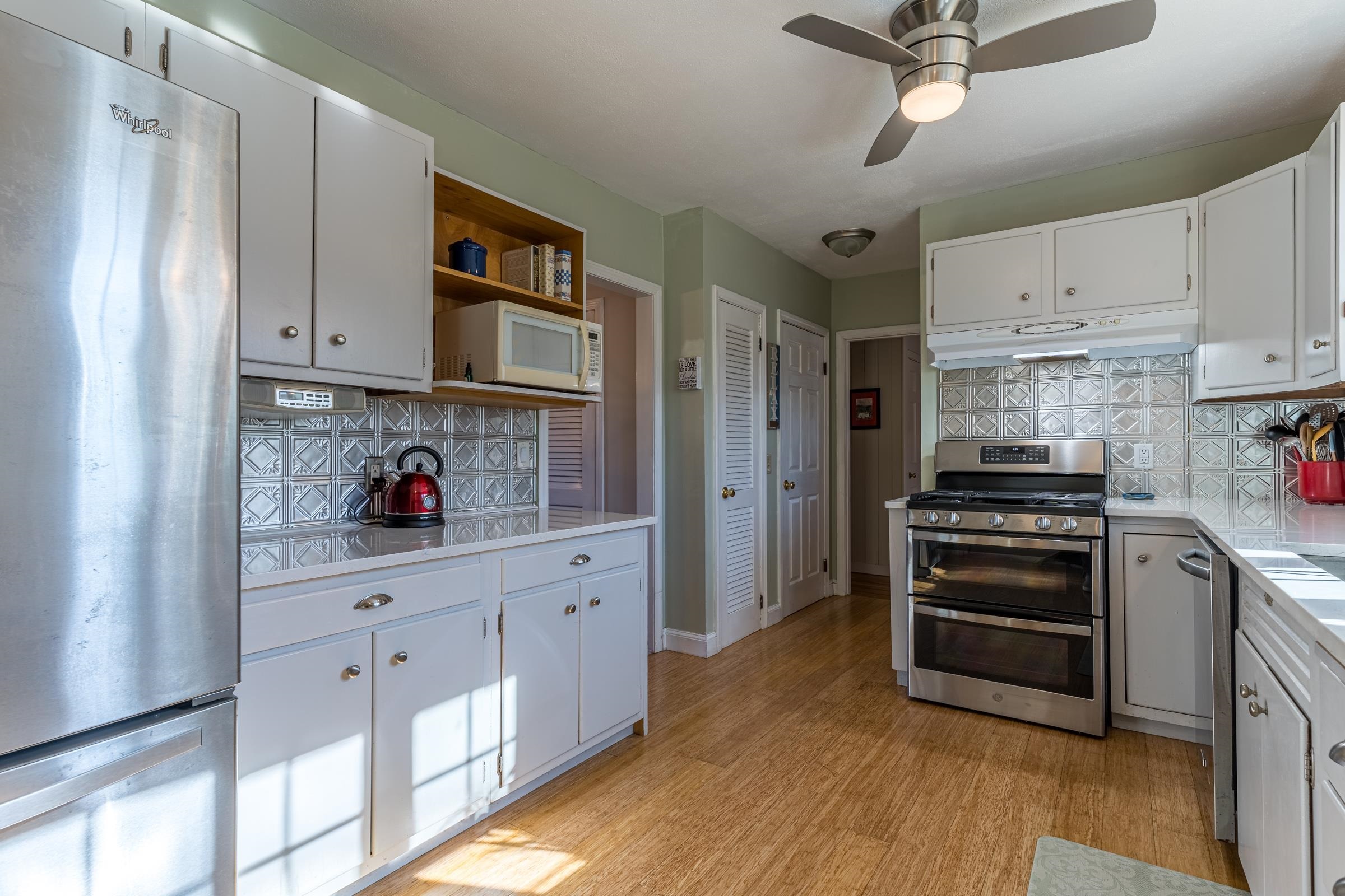 2 Seavey Street Hampton, NH 03842 - Photo 13 of 32