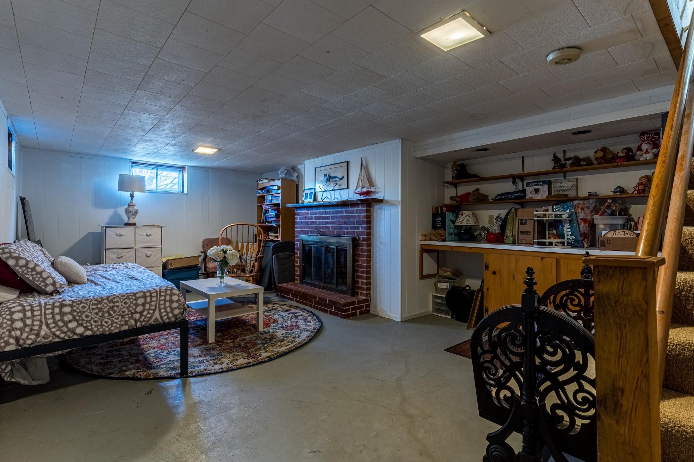 2 Seavey Street Hampton, NH 03842 - Photo 16 of 32