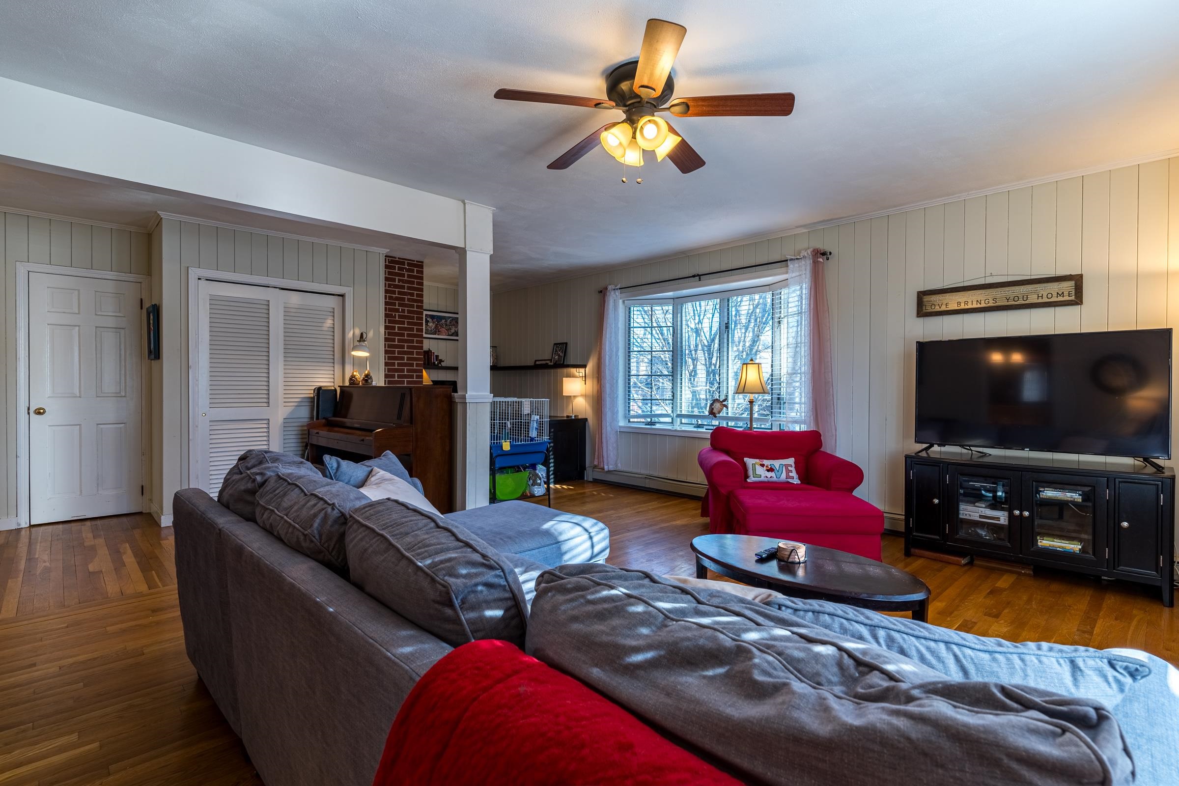 2 Seavey Street Hampton, NH 03842 - Photo 3 of 32