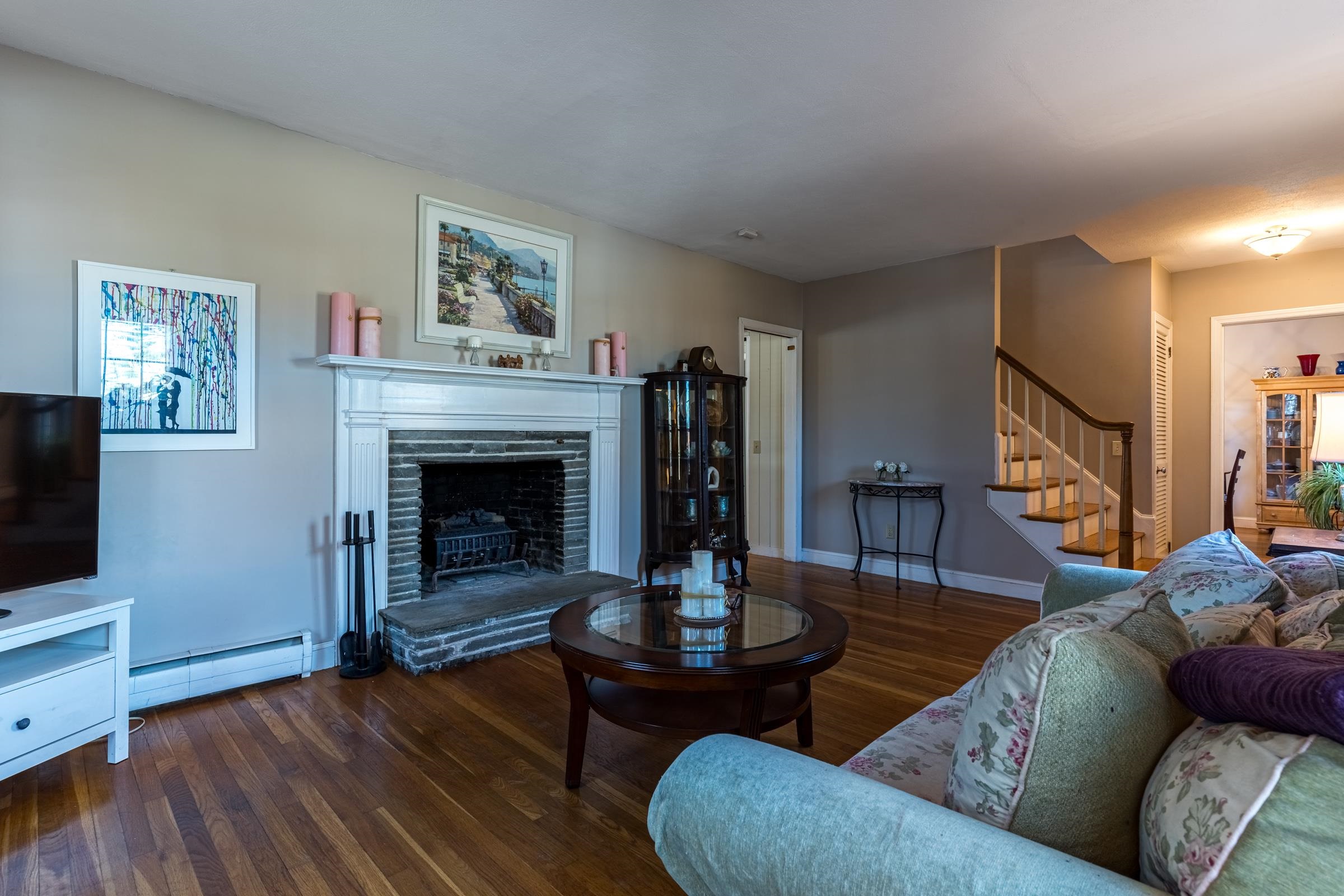 2 Seavey Street Hampton, NH 03842 - Photo 5 of 32