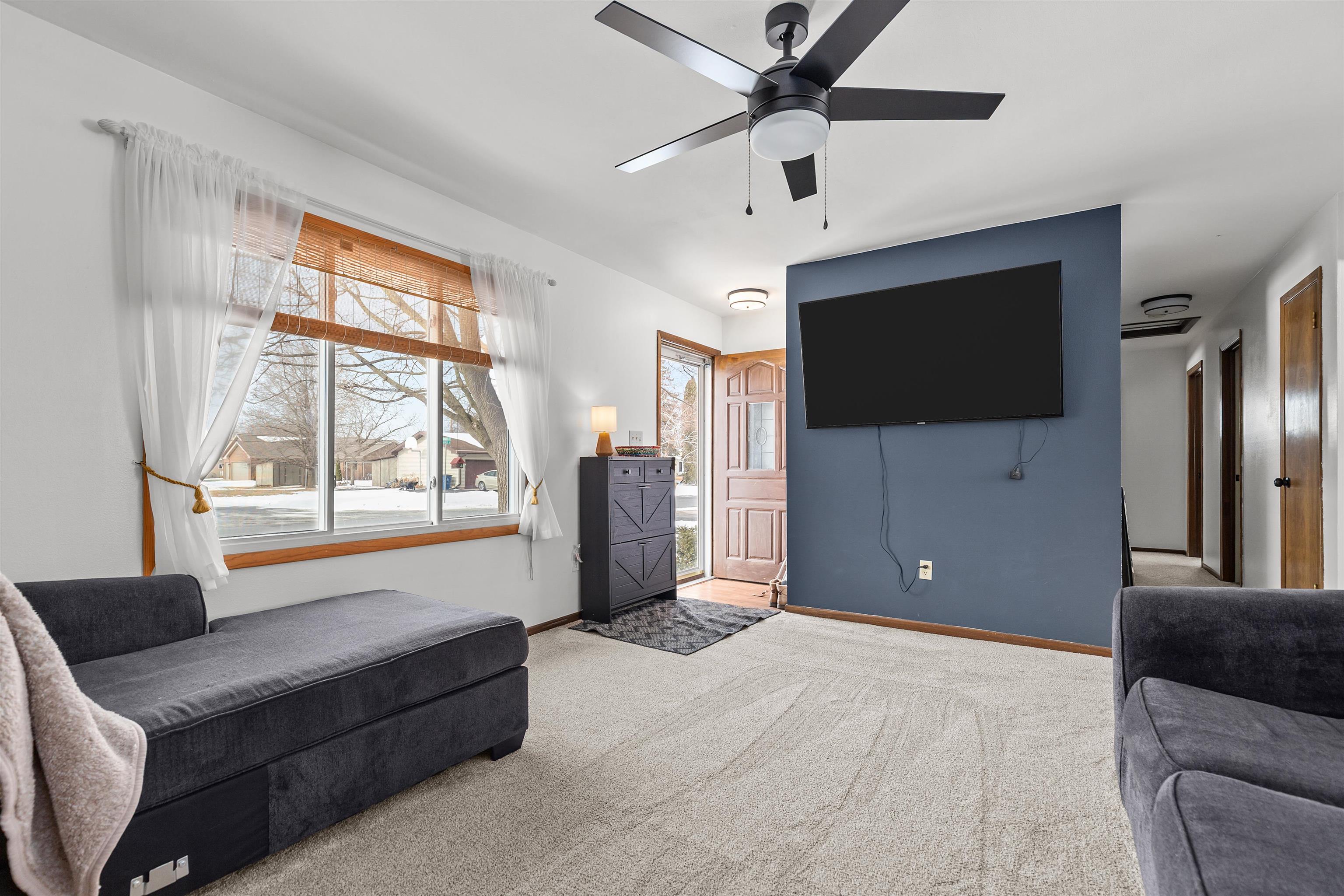 336 McKinley Avenue Omro, WI 54963 - Photo 10 of 31