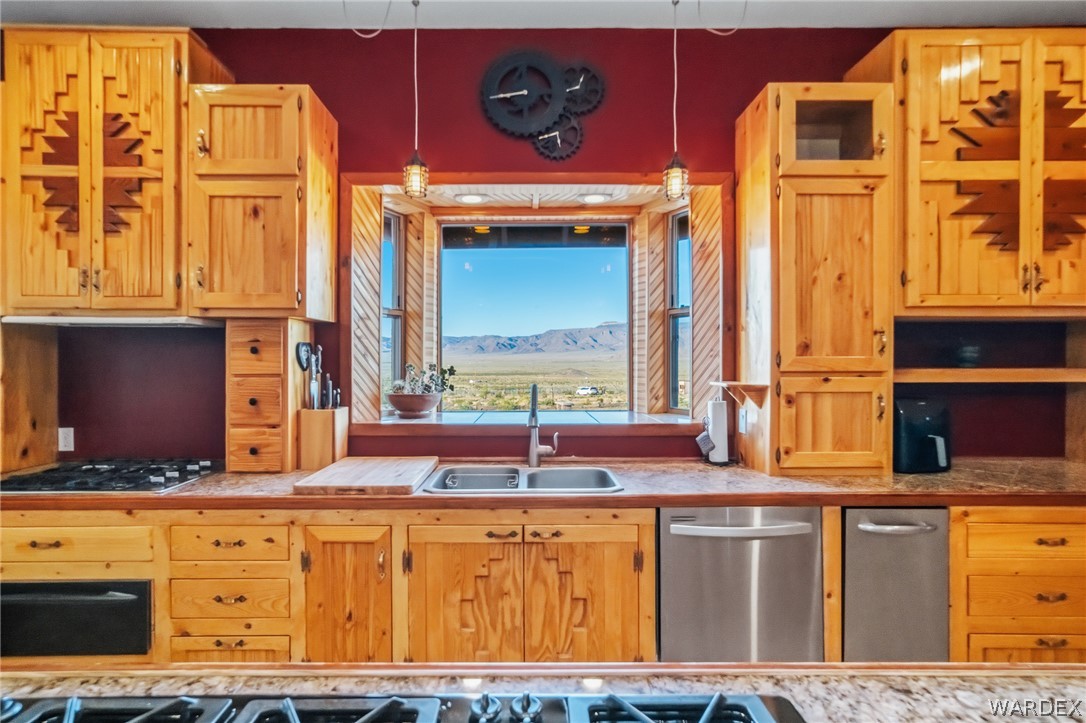 11275 North Benjamin Road Kingman, AZ 86401 - Photo 16 of 99 Kitchen