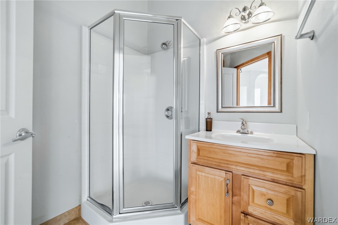 11275 North Benjamin Road Kingman, AZ 86401 - Photo 64 of 99 Bathroom in Flex space
