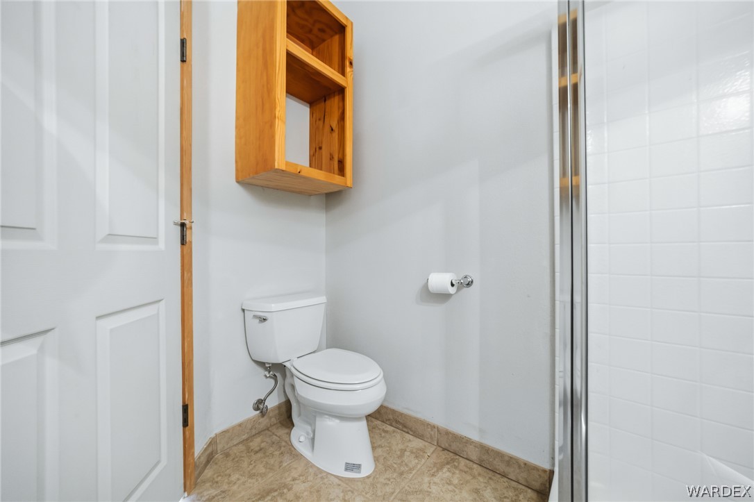 11275 North Benjamin Road Kingman, AZ 86401 - Photo 65 of 99 Bathroom in Flex space