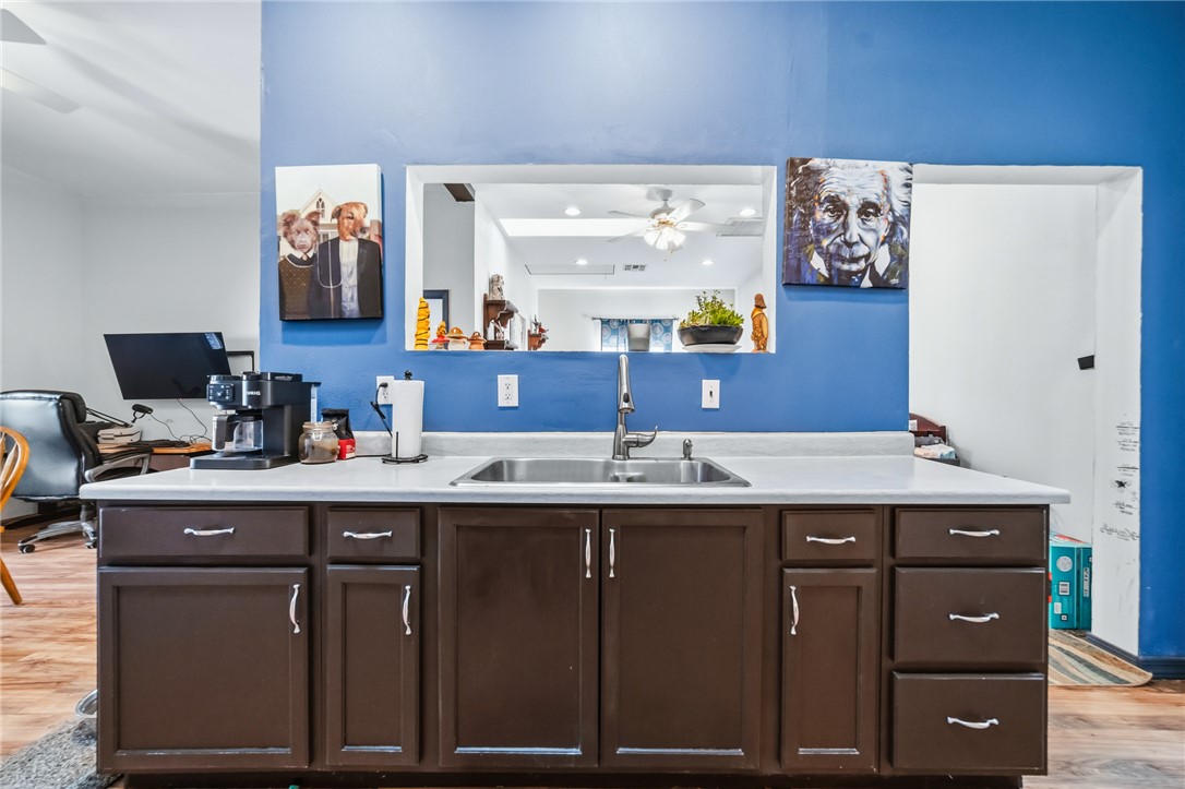 11275 North Benjamin Road Kingman, AZ 86401 - Photo 77 of 99 Casita Kitchen