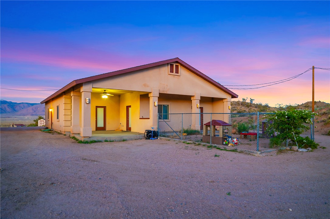 11275 North Benjamin Road Kingman, AZ 86401 - Photo 83 of 99 Entrance to Casita